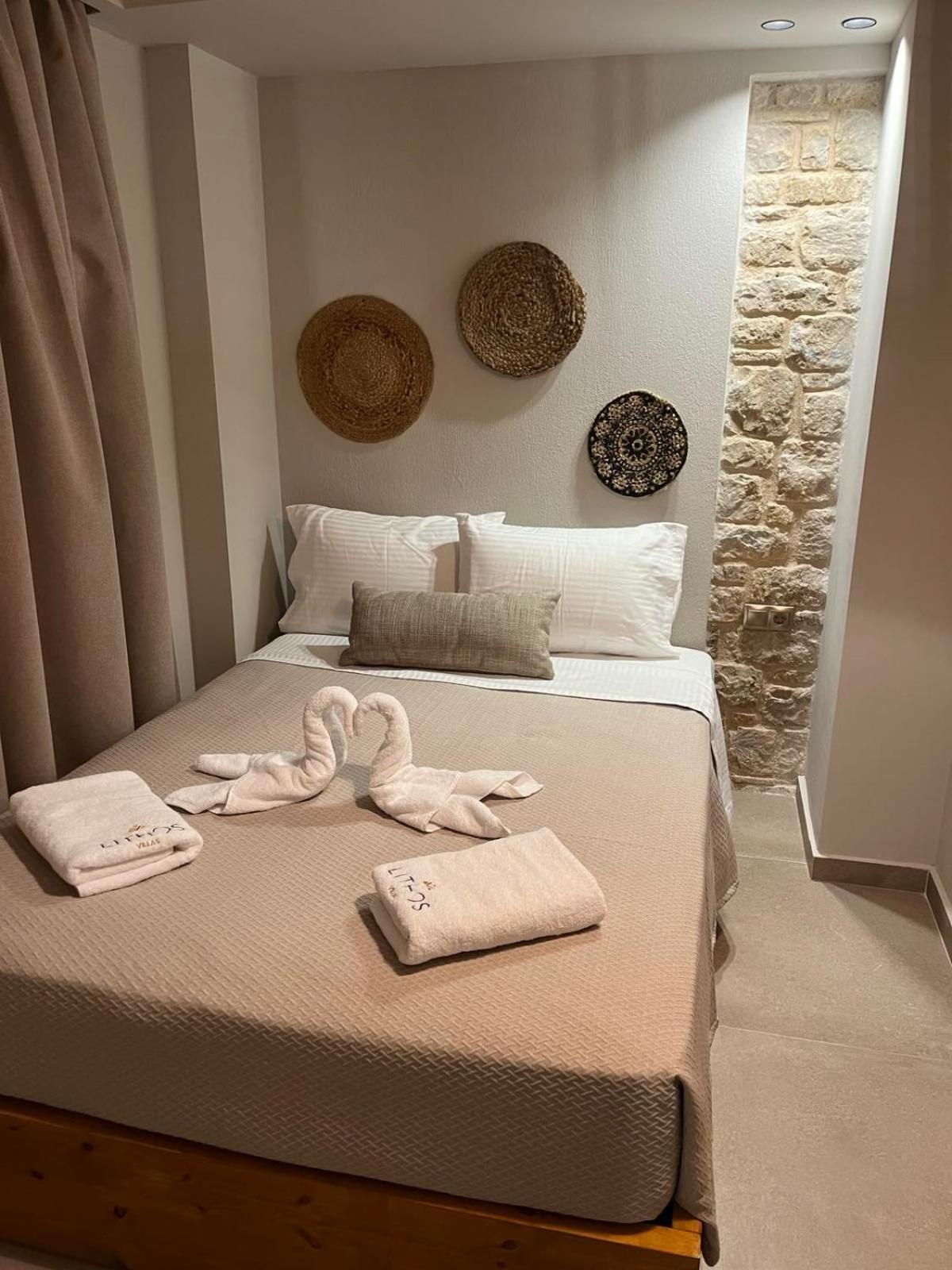 Lithos Villas - Nikiti Halkidiki Ngoại thất bức ảnh